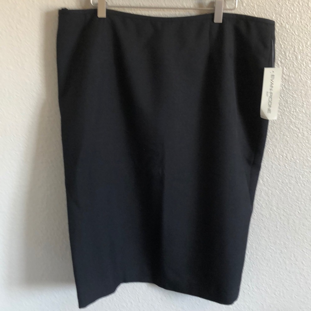 Evan Picone NWT black skirt